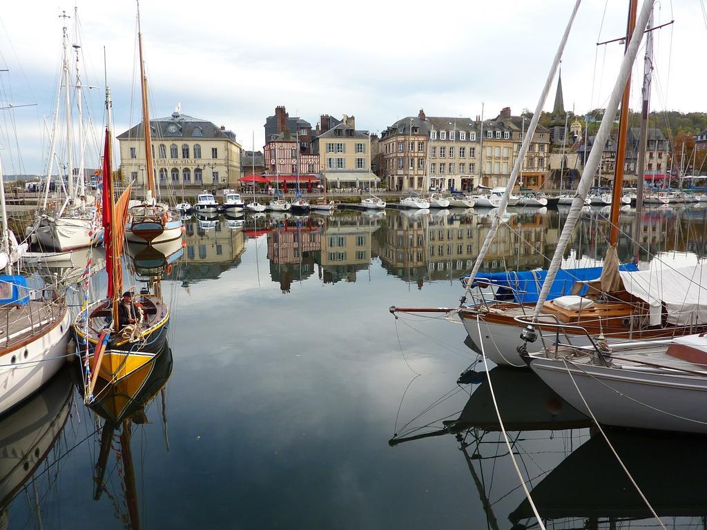 Appartement Avec Terrasse Honfleur Kamer foto